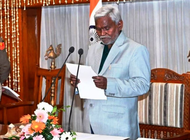 2 February 2024: Champai Soren while taking oath as the Chief Minister of Jharkhand
