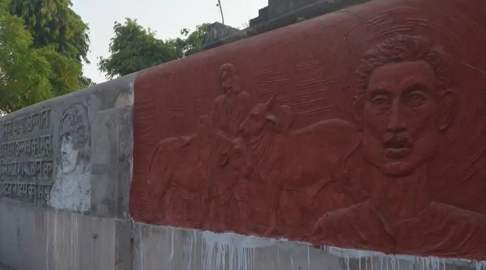 A Mural of Munshi Premchand in Kashi