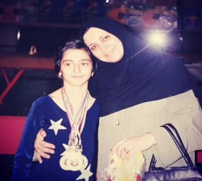 A childhood image of Farzaneh Fasihi