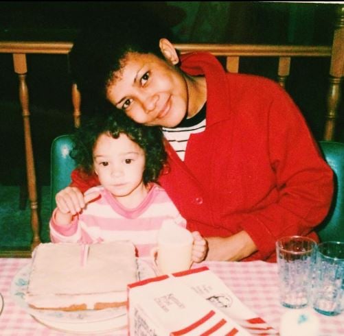 A childhood photo of Dakota Kai with her mother