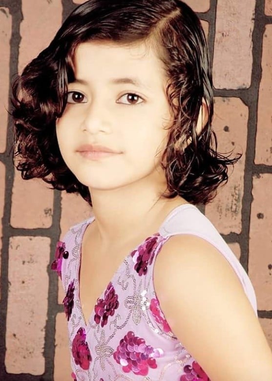 A childhood picture of Alisha Parveen Khan