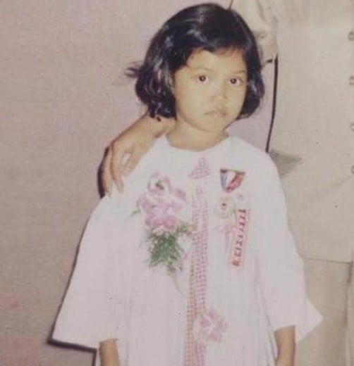 A childhood picture of Bella Poarch