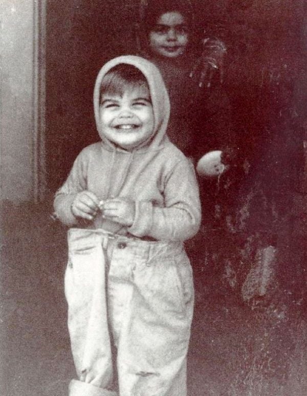 A childhood picture of George Clooney