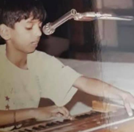 A childhood picture of Ishan Mishra