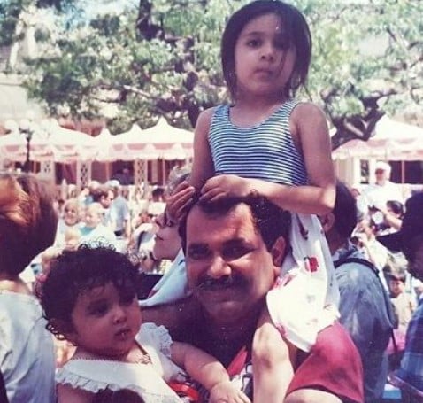 A childhood picture of Kriti Vij with her father and brother