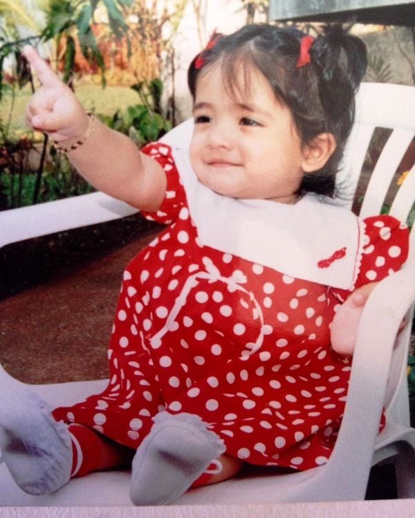 A childhood picture of Mihika Shah