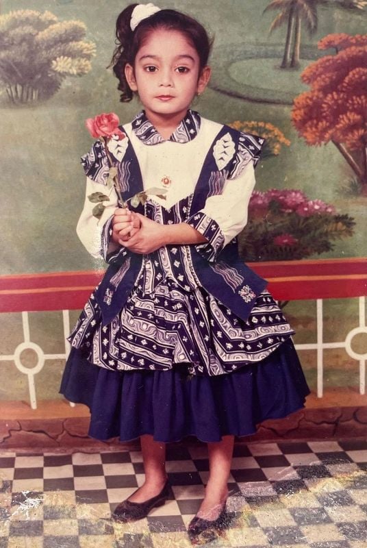 A childhood picture of Sana Makbul