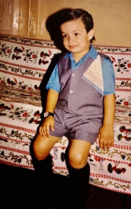 A childhood picture of Vivian Dsena
