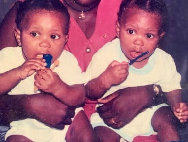 A childhood picture of Wanni Danbaki with her sister, Handi Danbaki