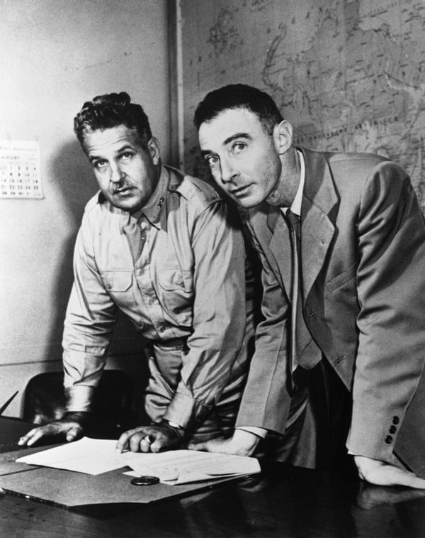 A photo of Oppenheimer with Groves taken at the Los Alamos Lab in 1943
