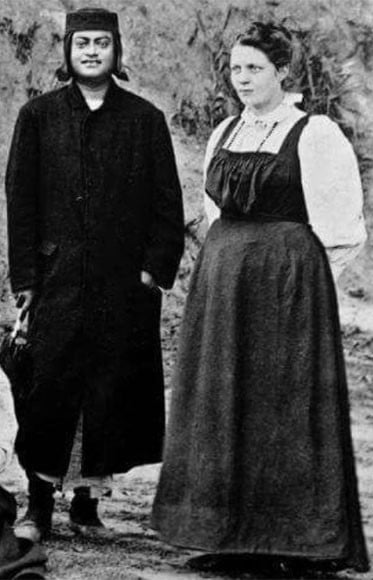 A photo of Swami Vivekananda taken with Sister Nivedita