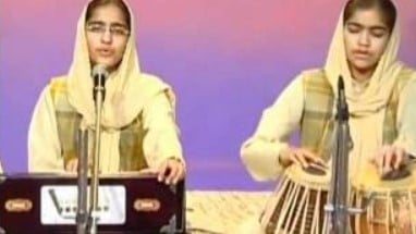 A picture of Bibi Asees Kaur and Deedar Kaur (Panipat Wale)