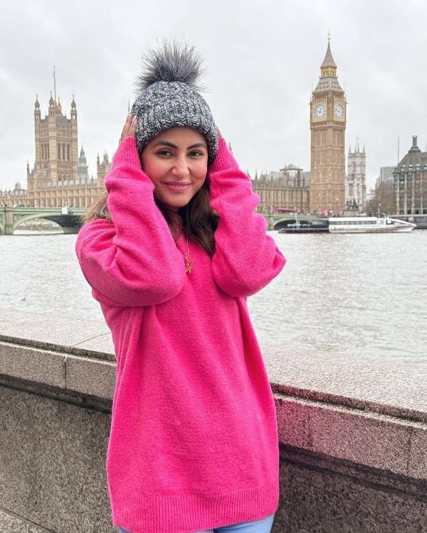 A picture of Hina Khan from her trip to London