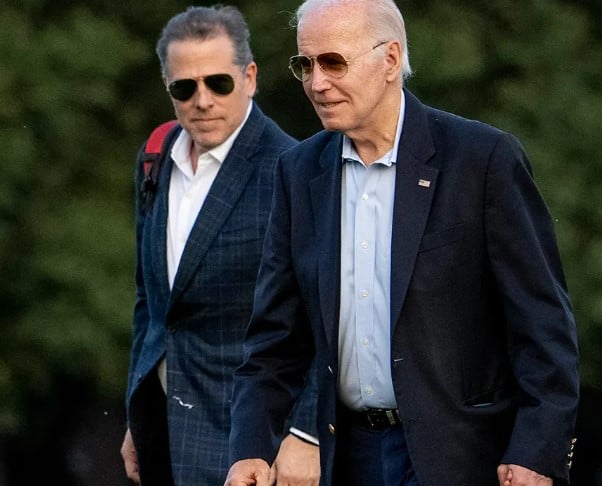 A picture of Hunter Biden and Joe Biden