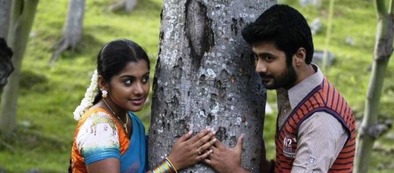 A picture of Meera Nandan as Thamizhselvi in Sooriya Nagaram (2012)