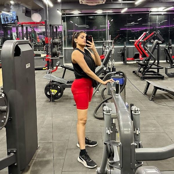 A picture of Nishu Tiwari in gym