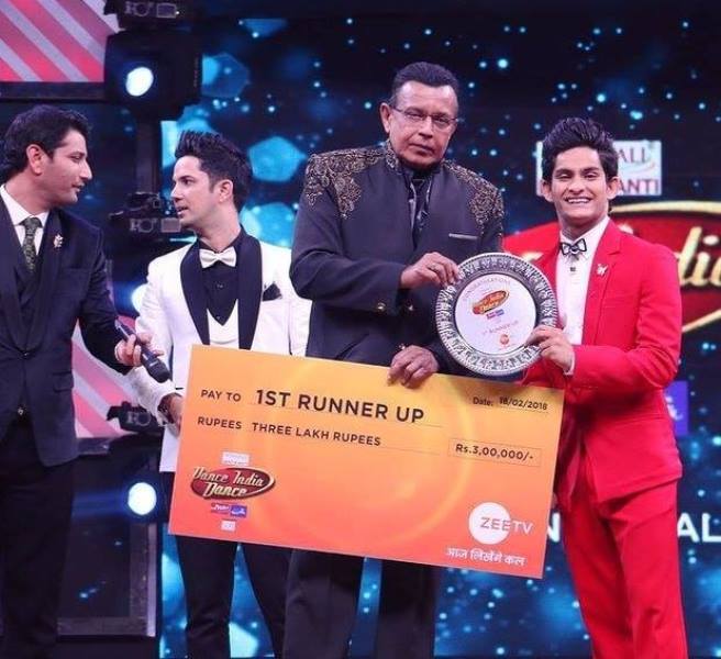 Sachin Sharma as the first runner up on Dance India Dance (DID) Season 6 alongside Mithun Chakraborty