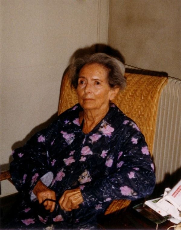 A picture of Savitri Devi while suffering from depression in Lozanne, France (1982)