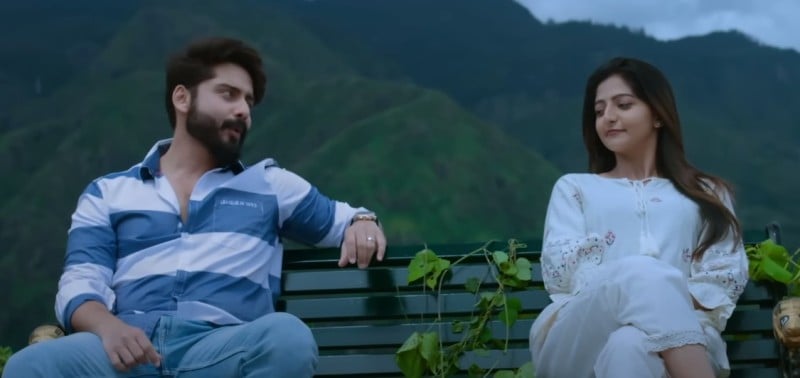 A screengrab of the song En Urava, featuring Ashika Asokan