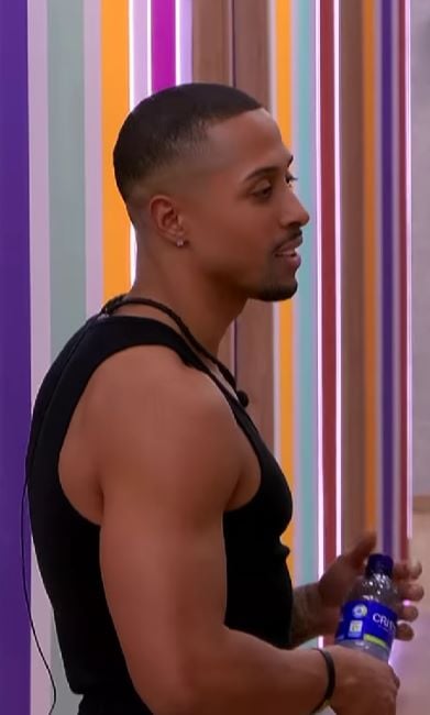 A still of Jose Rodríguez from the reality TV show La Casa de los Famosos Colombia (2025)