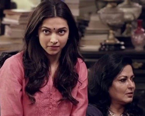 A still from the film Piku