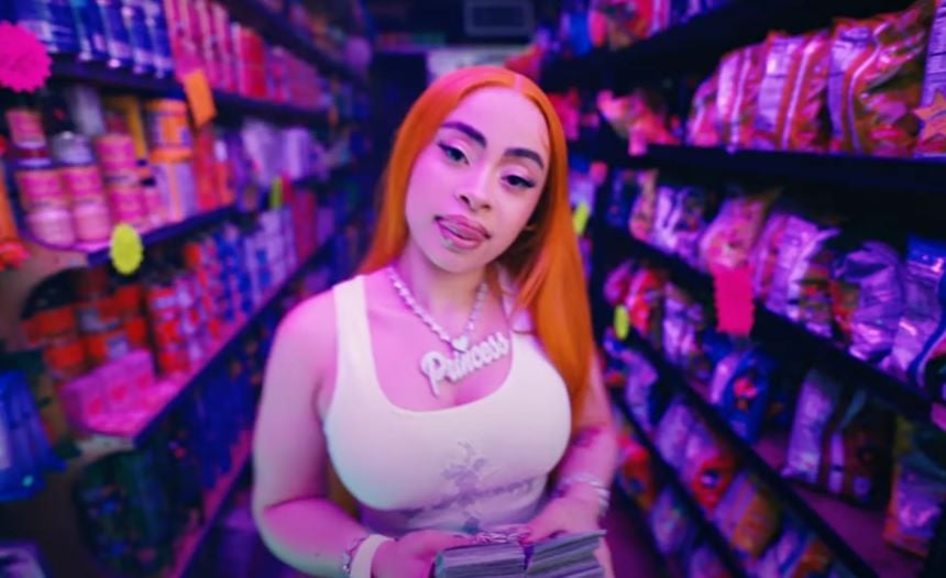 A still of Ice Spice from the music video Deli (2023)