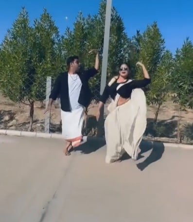 Aanandee Tripathi while dancing to a Marathi song