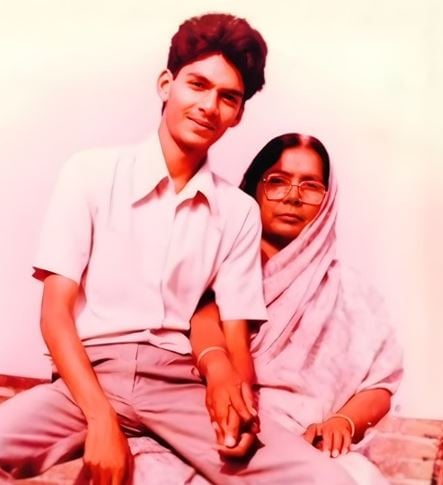 Abhay Kumar Singh in Patna during his school days