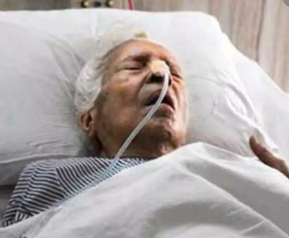 Achala Sachdev admitted in a hospital