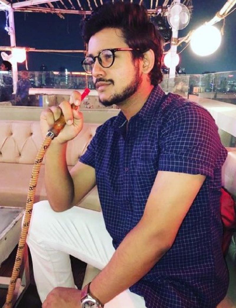 Adish smoking hukkah