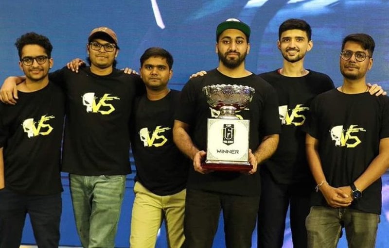 Aditya Dube with his teammates from Vector Sports