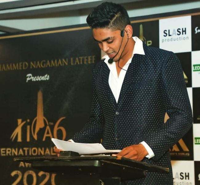 Aditya hosting the International Iconic Award 2020