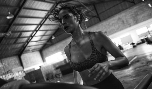 Adria Arjona at a gym