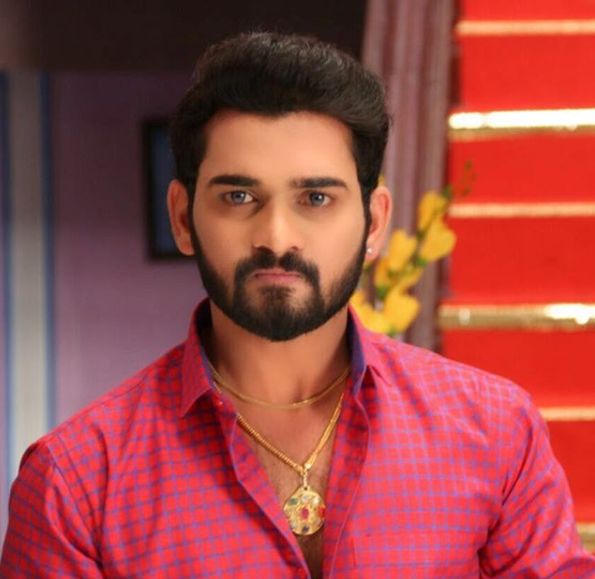 Akhil Sarthak in Evare Nuvvu Mohini