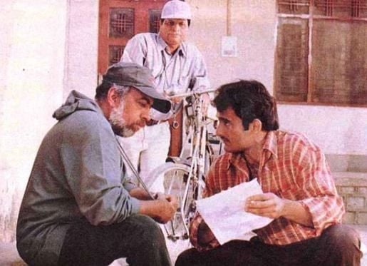 Akshaye Khanna With JP Dutta During The Making Of Border