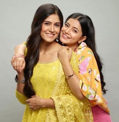 Alisha Parveen on the sets of Muskurane Ki Wajah Tum Ho in 2022