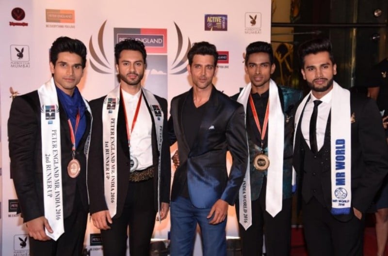Altamash Faraz (extreme left) with other participants of the pageant