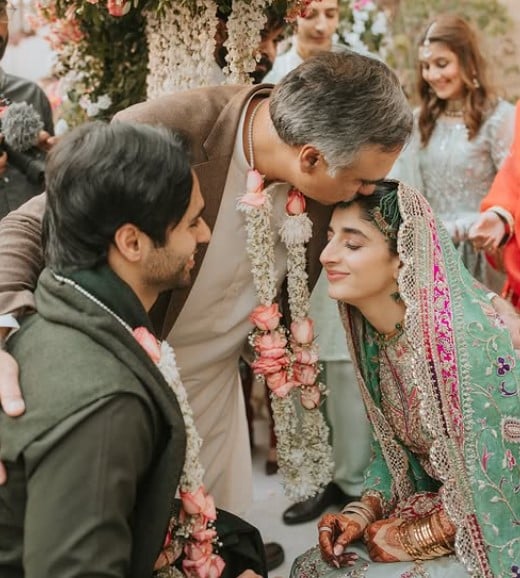 Ameer Gilani and Mawra Hocane on their wedding day
