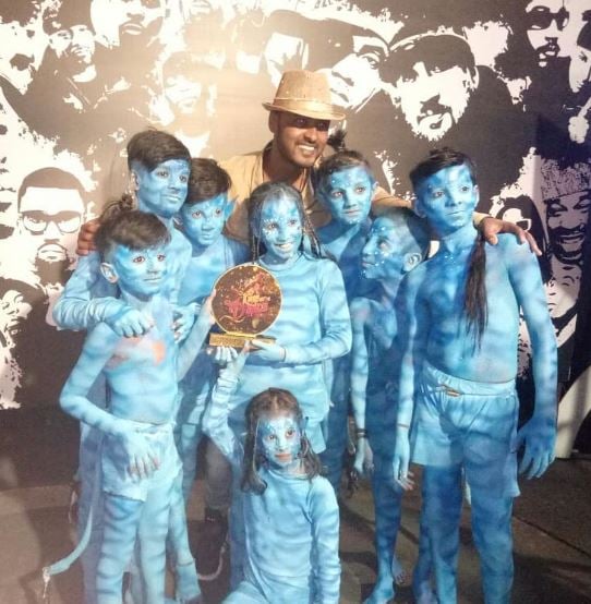 Amir ADS with his team