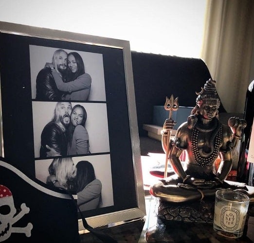 An idol of lord Shiva in Zoe Saldaña