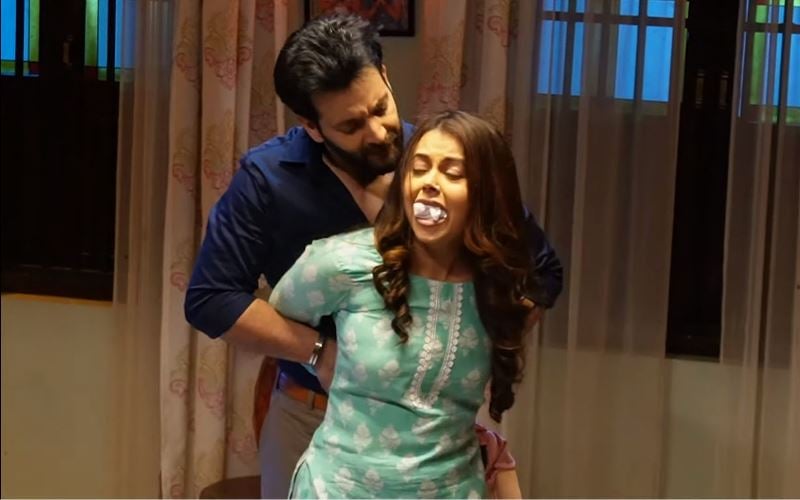  Vineet Raina as Rohan (Disha