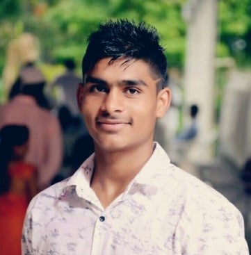 An old picture of Aslam Inamdar