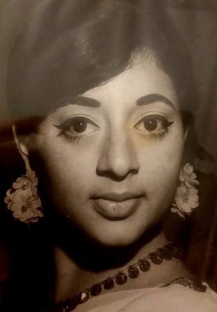 An old picture of Daisy Irani