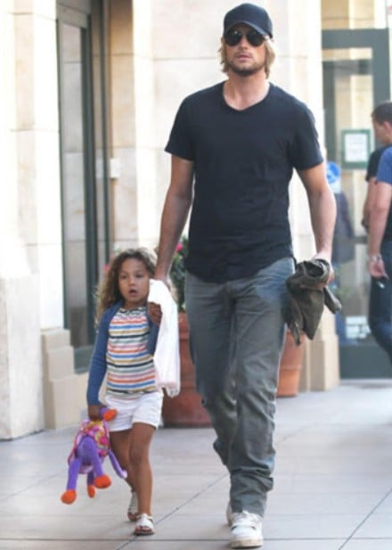 An old picture of Gabriel Aubry with his daughter