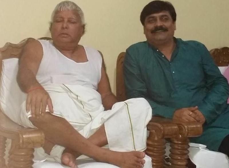 Anand Mohan Pandey with Lalu Prasad Yadav