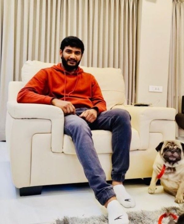 Anchor Shiva posing with his dog