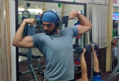 Angad Bawa at a gym
