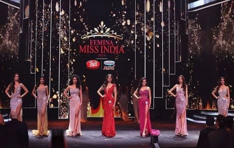 Angelia Marwein (second from the right) during the Femina Miss India Beauty pageant