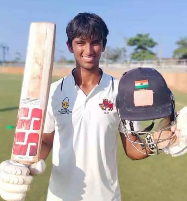 Angkrish Raghuvanshi when he played for Mumbai Under-25