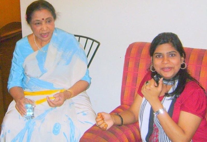 Anitha Shaiq with Asha Bhosle